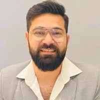Hamza Mufti