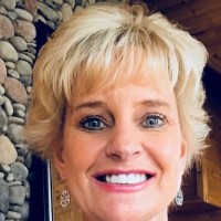 Leslie Walton
