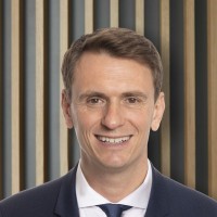 Dr. Tobias Spies