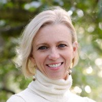 Kim Lowe