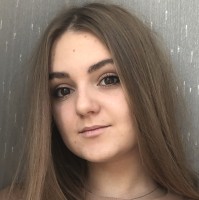 Юлия Слюсаренко