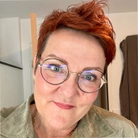 Bettina Martin