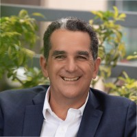 Daniel De La Garza