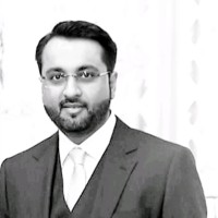 Tariq Mahmood