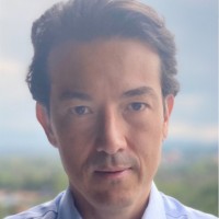 Santiago Gutiérrez Valencia, MBA