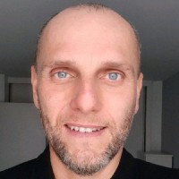 Daniel Viorel Magdas