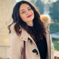Senora Mihaela Tecuceanu