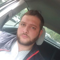 Андрей Резвов