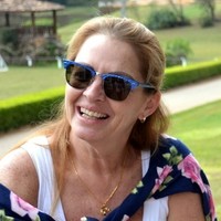 Clau Palhano Castanho