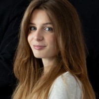Adél Viczián