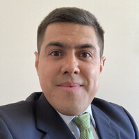 Adolfo Velázquez
