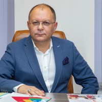 Иво Генов