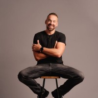 Markus Menzel