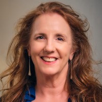 Beth Brascugli De Lima, MBA, SPHR-CA, SHRM-SCP, iMBA