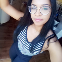 Thais Trovão dos Santos quadra