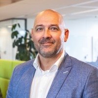 Raymond Van Der Waal