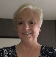 Laurie Holl