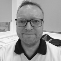 Nils Tholstrup