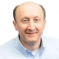 Jim Goymerac, Pe