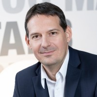 Zoltan Csiszar
