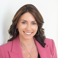 Alexis Rose, Mba