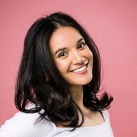 Debbie van 't Hullenaar