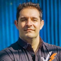 André Hathner Bovolini