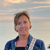 Nancy Van Den Heuvel