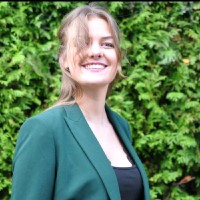 Laura Oost