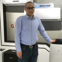 张利伟