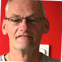 Erik Erhardt