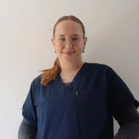 Nicole Abril Mielnik