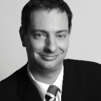 Dr. Daniel Bastian