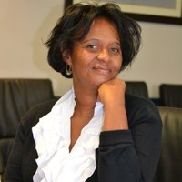 Claudia Lakay