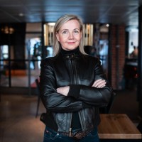 Tiina Laisi-Puheloinen