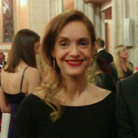 Amanda Stoliaroff