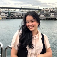Stephanie Putri Toton