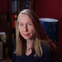 Julie McMahon