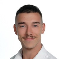 Ádám Pesti