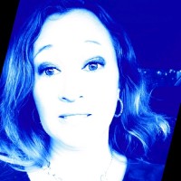 Lisa Edwards