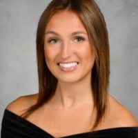 Karianne Crayton
