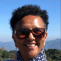 Claudia Machado alves