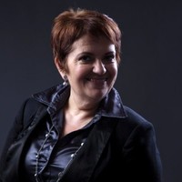 Elena Vina