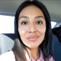 Andrea Flores