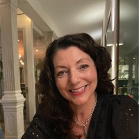Fiona Murray