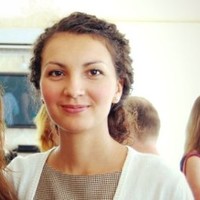 Holly Evans