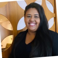 Lettycya Oliveira