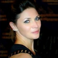 Caroline Ferro
