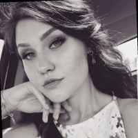 Erin Rhoades