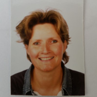 Esther Van Eijk